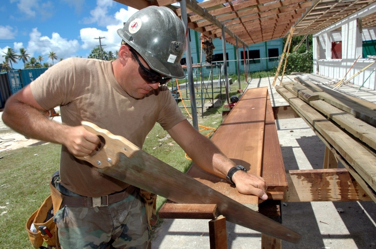 carpenters work shorts